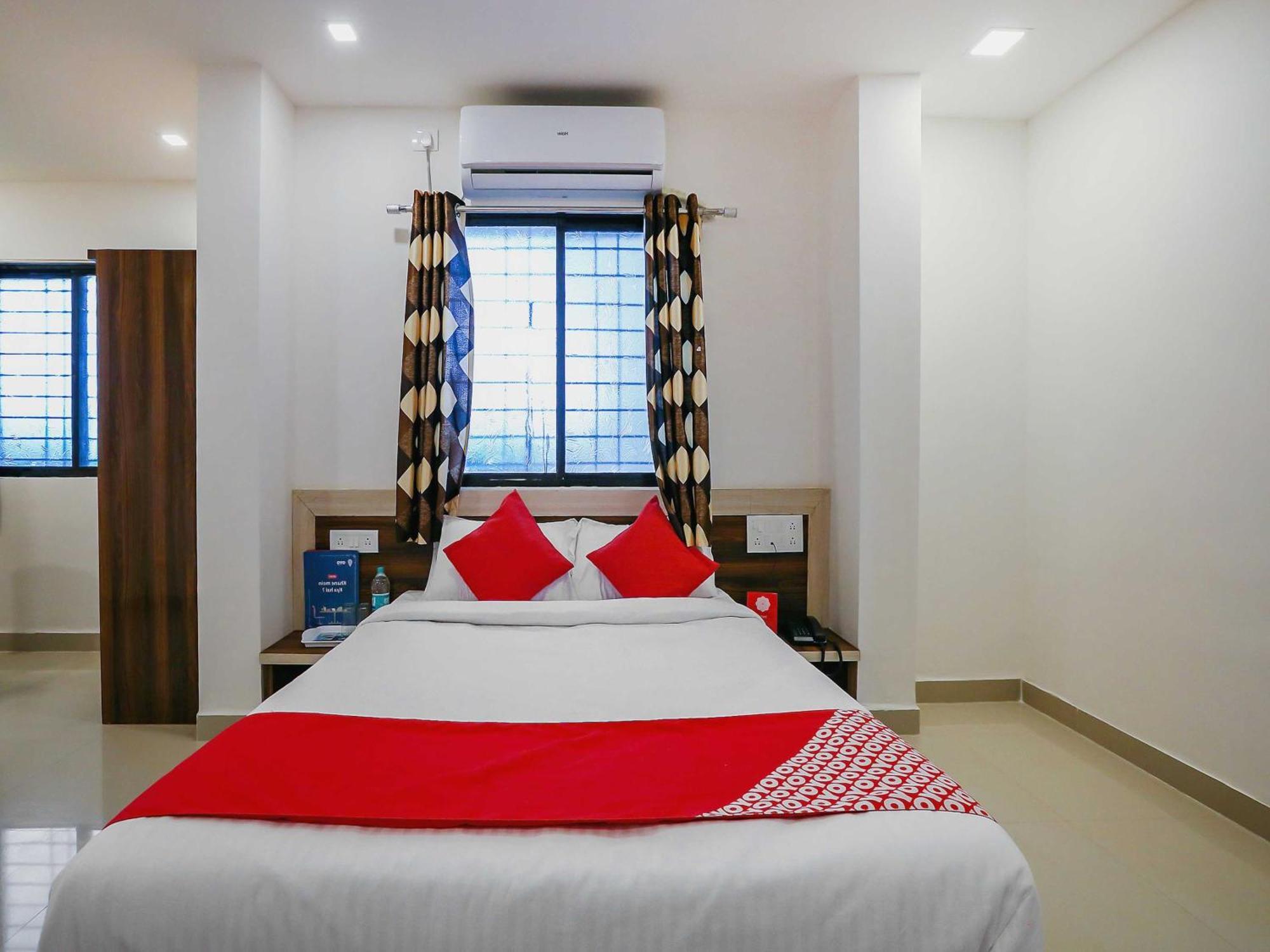 Hotel O Pingara Executive Phursungi Zewnętrze zdjęcie