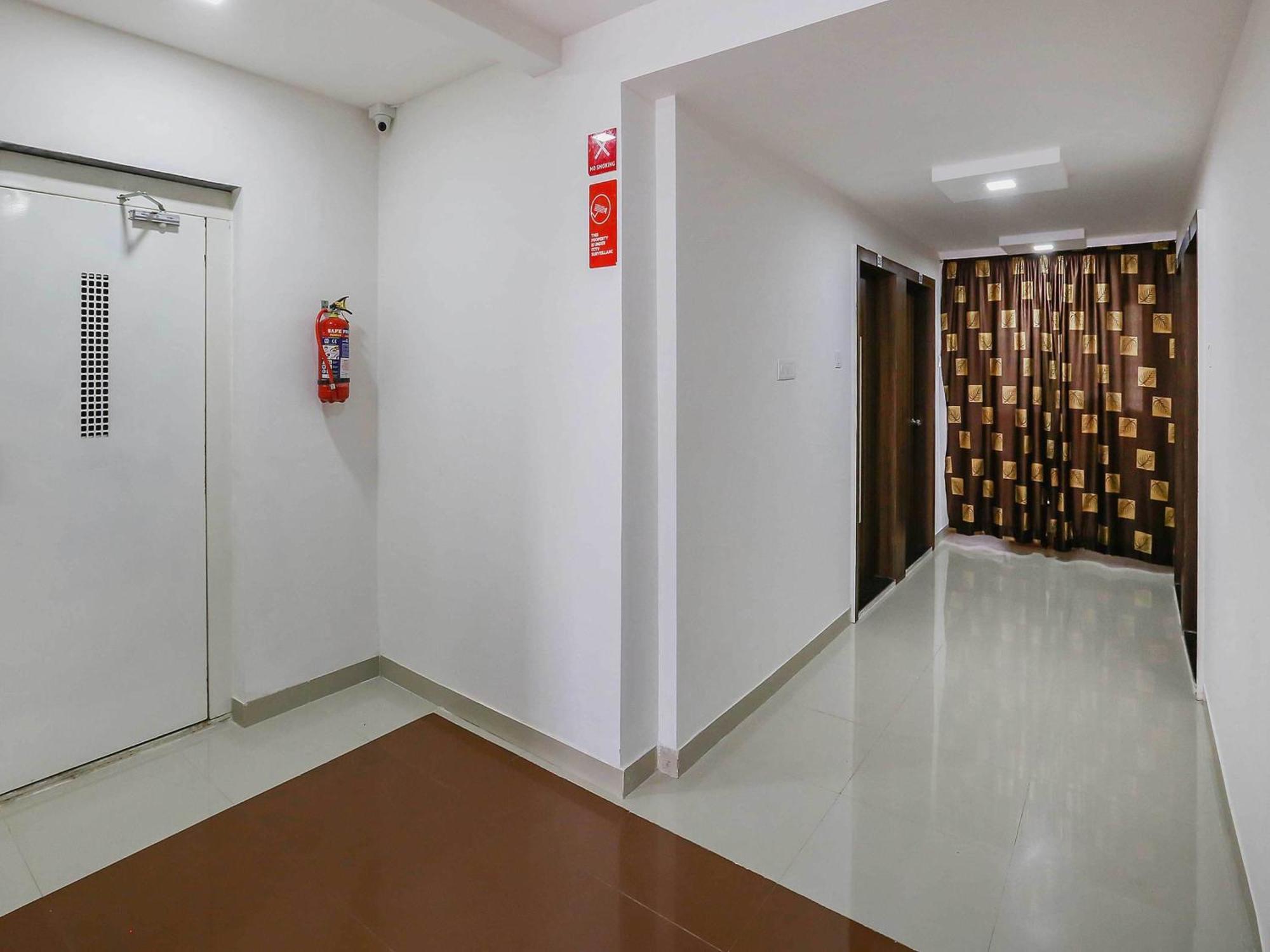 Hotel O Pingara Executive Phursungi Zewnętrze zdjęcie